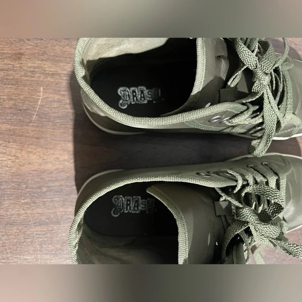 Brash Shoes "Cassidy" Olive Green Military Style Emoji Women's Shoes, Size 7.5 - Picture 3 of 13